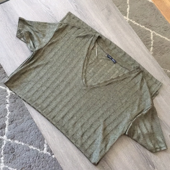 Zara Dress Tee and T-shirt - Picture 4 of 7